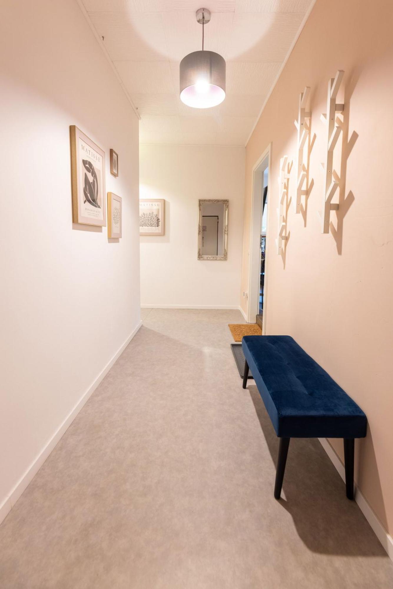 Ideal Fuer Kurze Aufenthalte - Gemuetliches 1-Zimmer-Apartment Adelsdorf Exterior foto